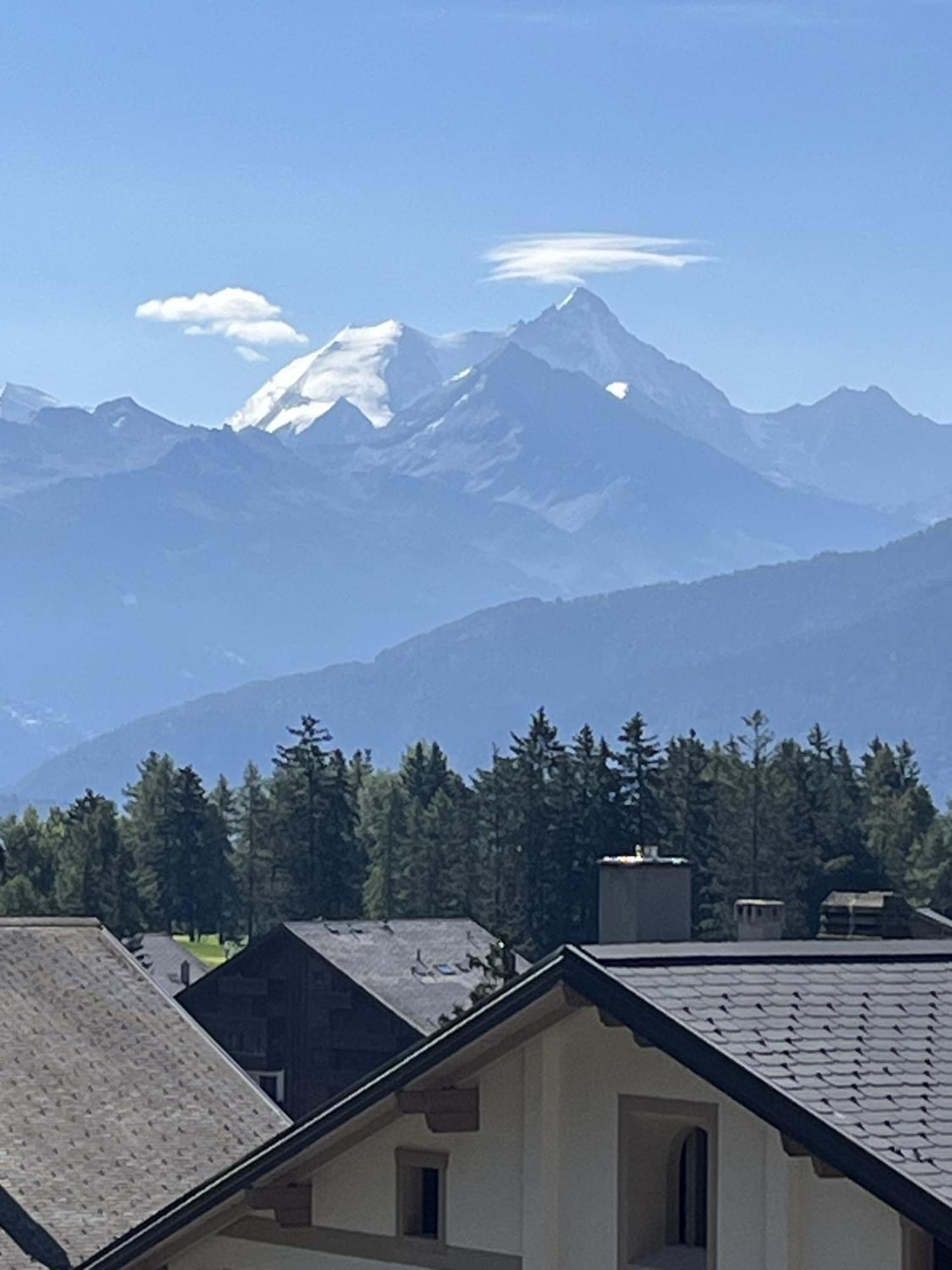 L'Eperon Center Crans Wonderful View Apartment ภายนอก รูปภาพ