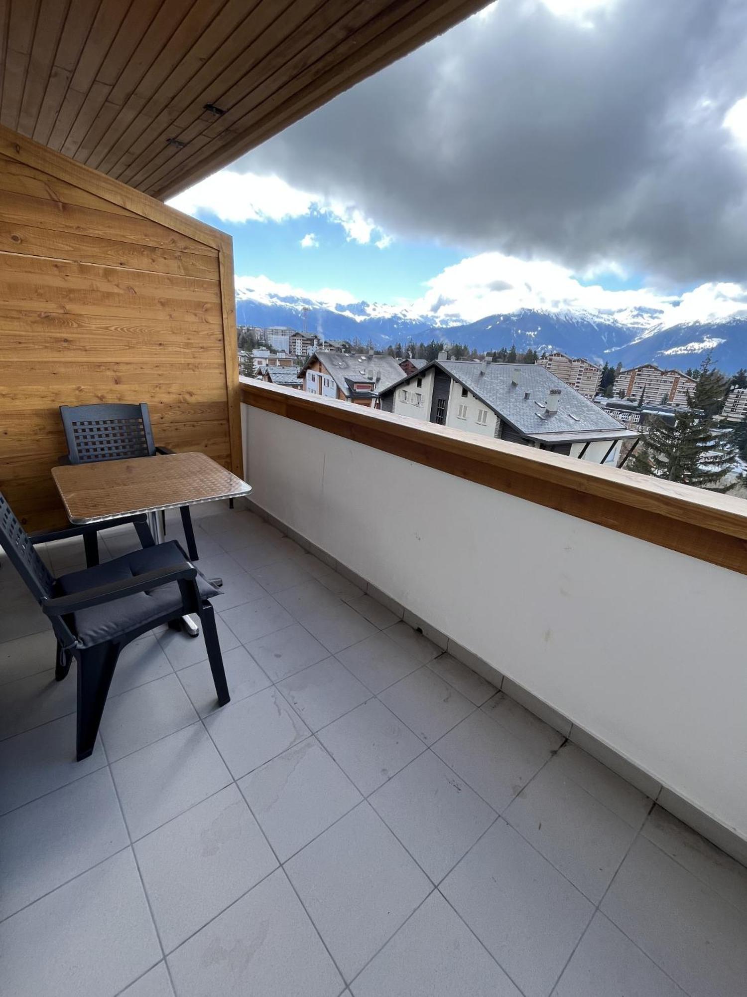 L'Eperon Center Crans Wonderful View Apartment ภายนอก รูปภาพ