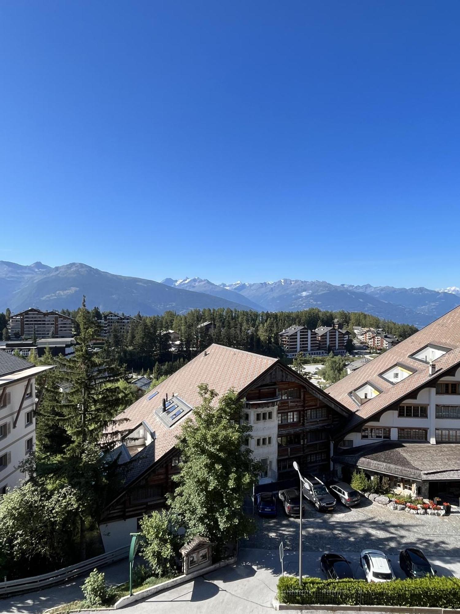 L'Eperon Center Crans Wonderful View Apartment ภายนอก รูปภาพ