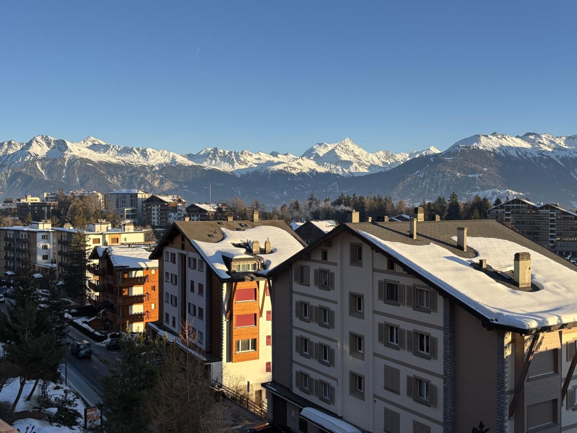 L'Eperon Center Crans Wonderful View Apartment ภายนอก รูปภาพ